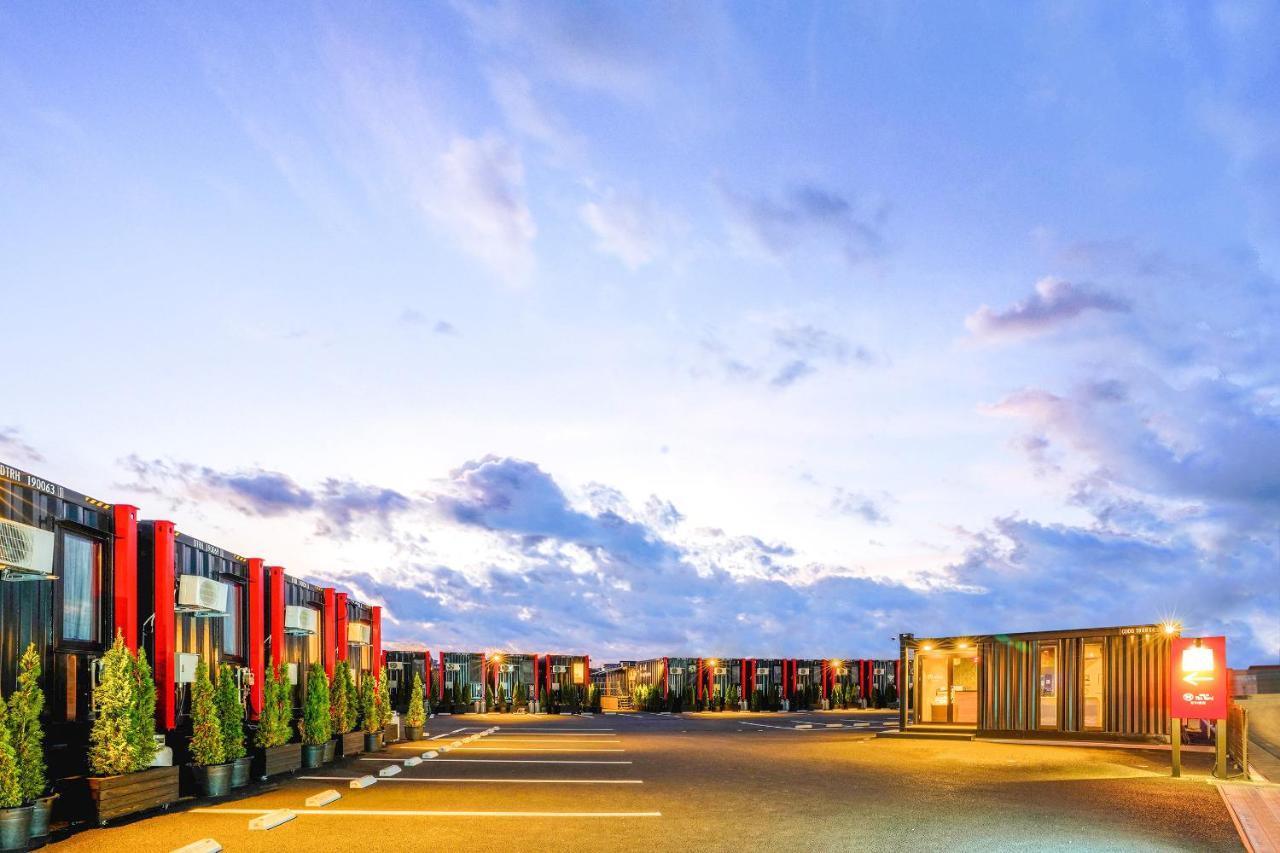 Hotel R9 The Yard Ashikagafukutomi Екстер'єр фото
